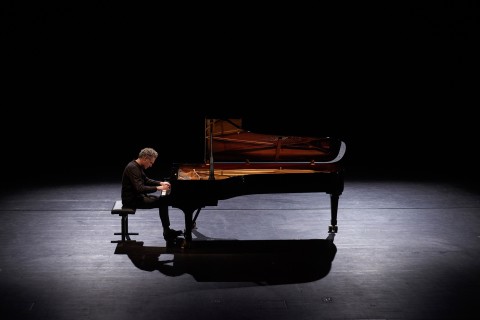 Beethoven pur: Sonaten und Klavierstücke mit Matthias Kirschnereit im Alten Pfarrhaus