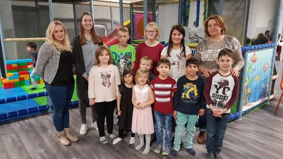 BennyMax Indoorspielplatz lädt Kinder ein