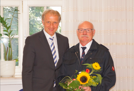 Bürgermeister verabschiedet Achim Hasselberg